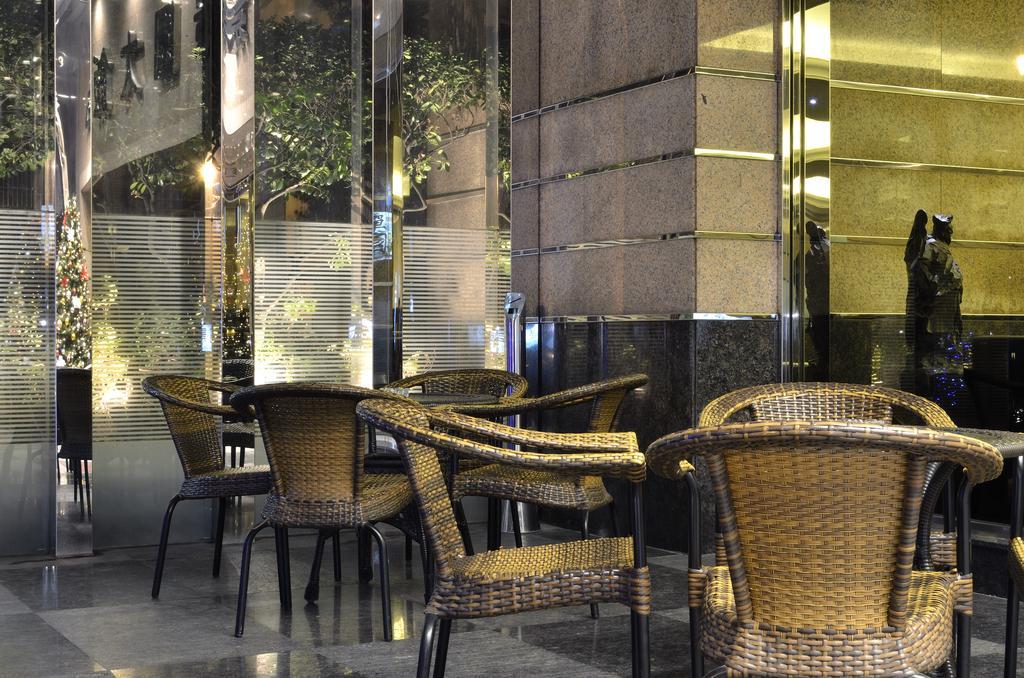 Hi-Yes Hotel Taoyuan Zhongli Exterior foto